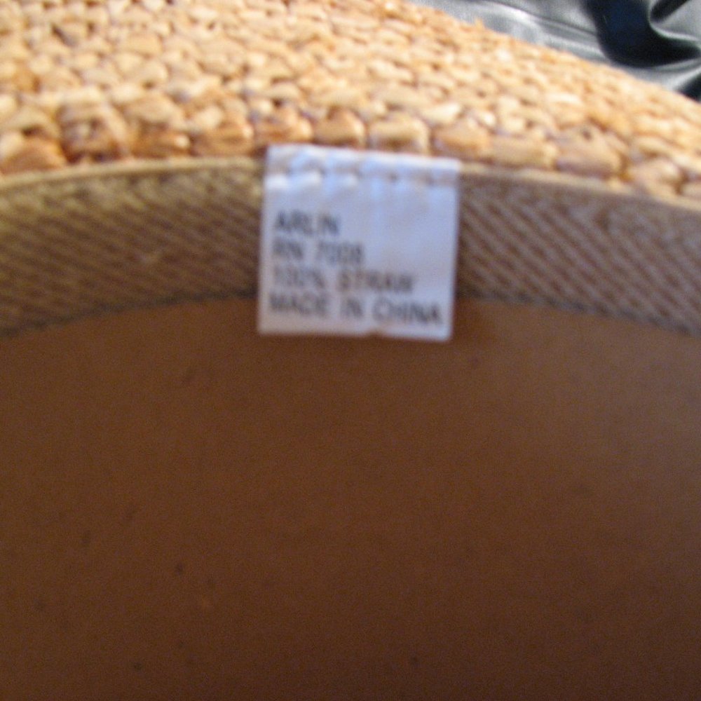 Hat - Picture 3 of 3
